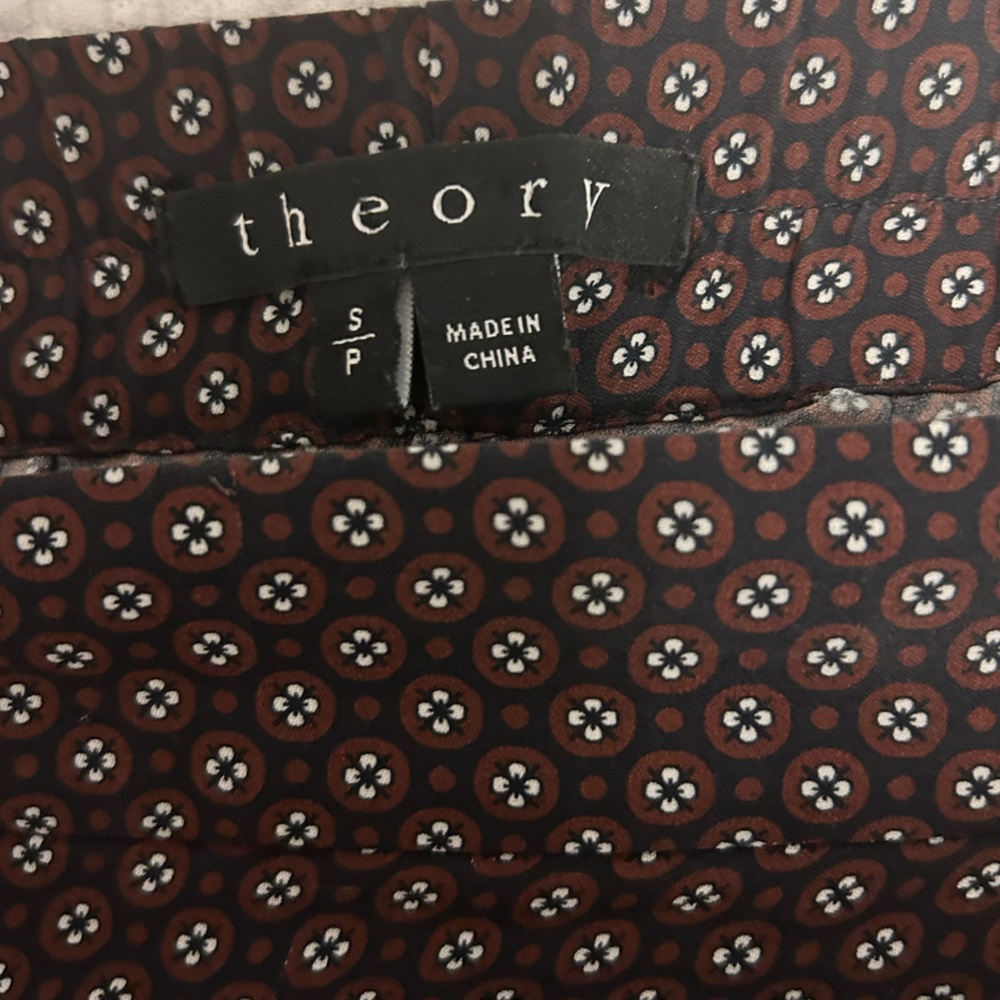 Theory Silk Patterned Pants - Picture 11 of 17